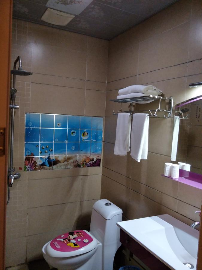 Emeishan Moon Bay Hotel Εξωτερικό φωτογραφία
