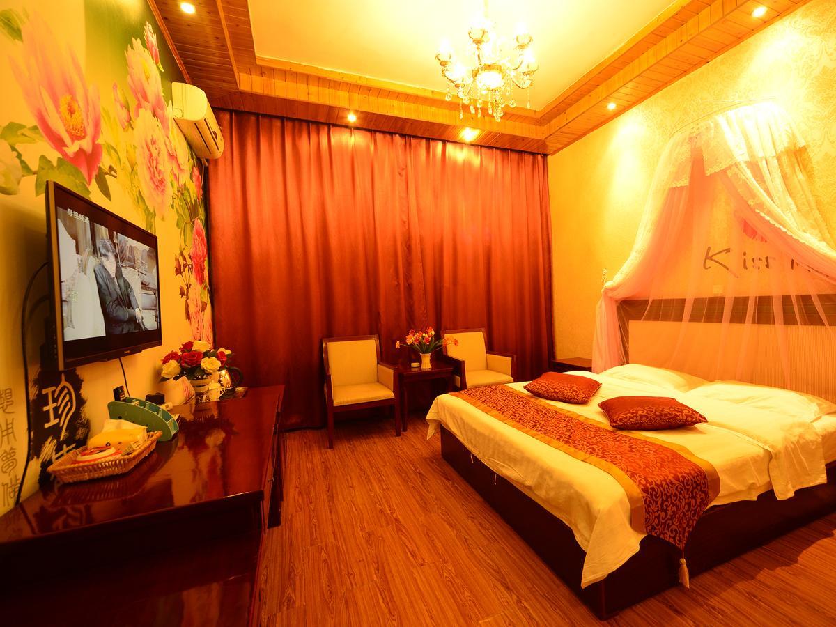 Emeishan Moon Bay Hotel Εξωτερικό φωτογραφία